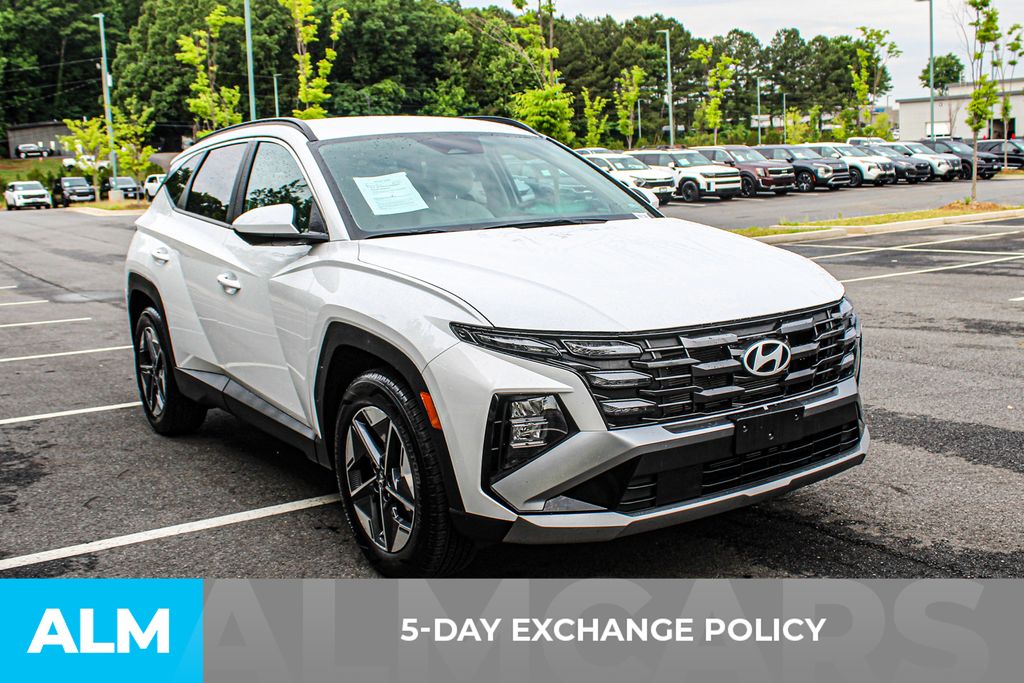 Used 2026 White Hyundai SEL image 4