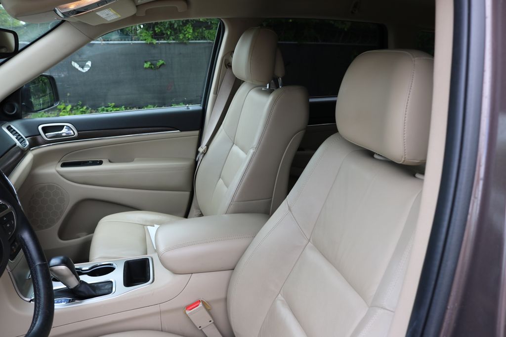 Used Car 2017 Jeep Grand Cherokee  Limited For Sale Under $20,000 In Austin, Texas