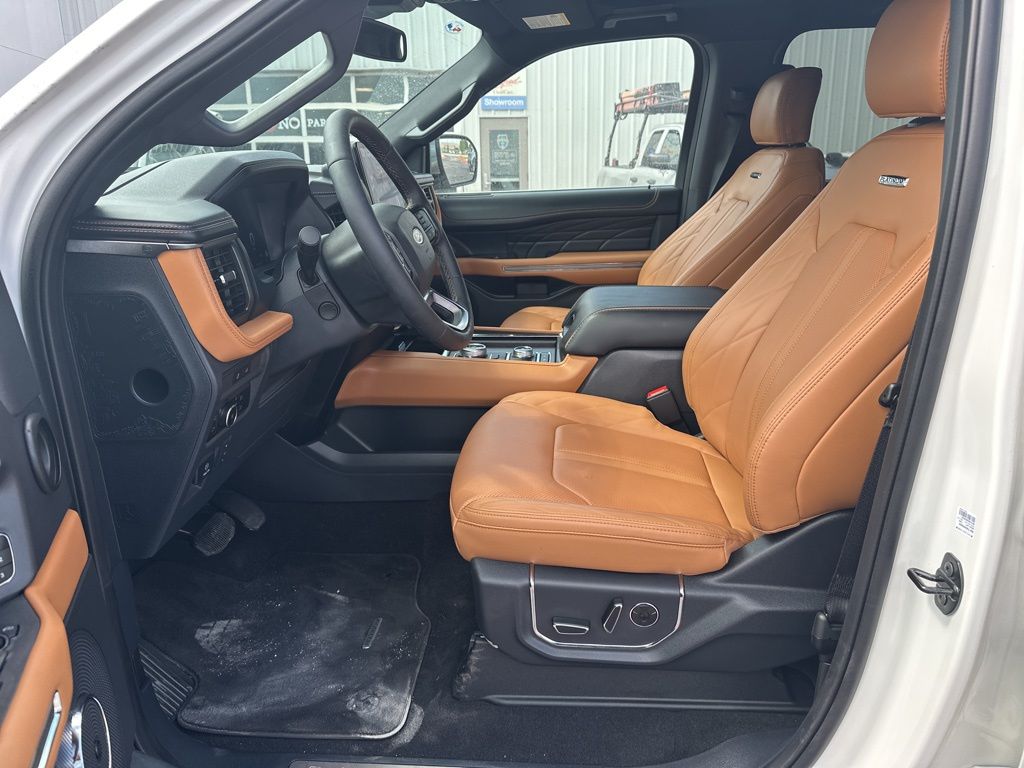 2024 Ford Expedition Platinum 17