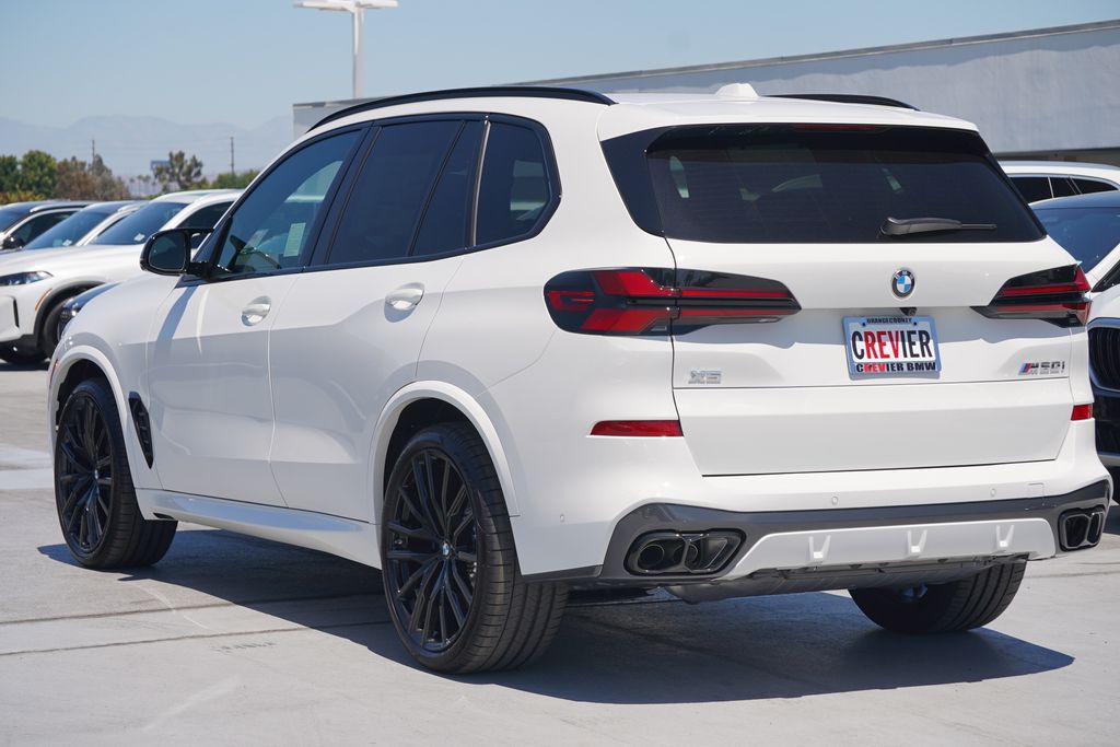 2025 BMW X5 M60i 7