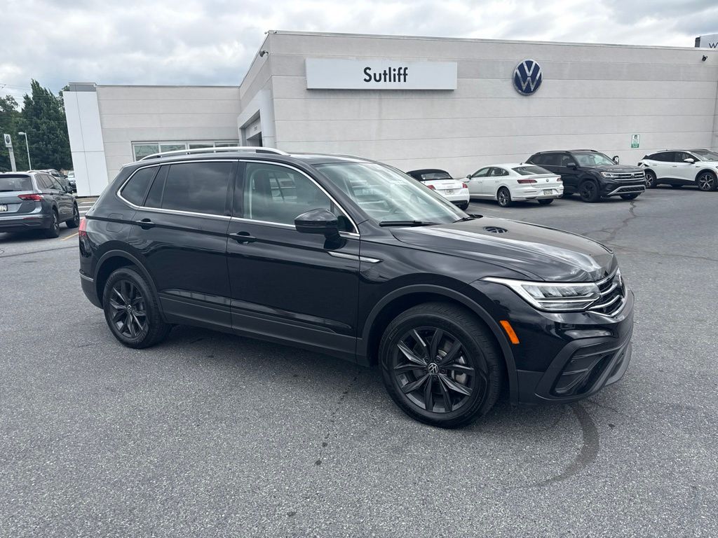 2024 Volkswagen Tiguan 2.0T SE Black at Audi Porsche Sewickley