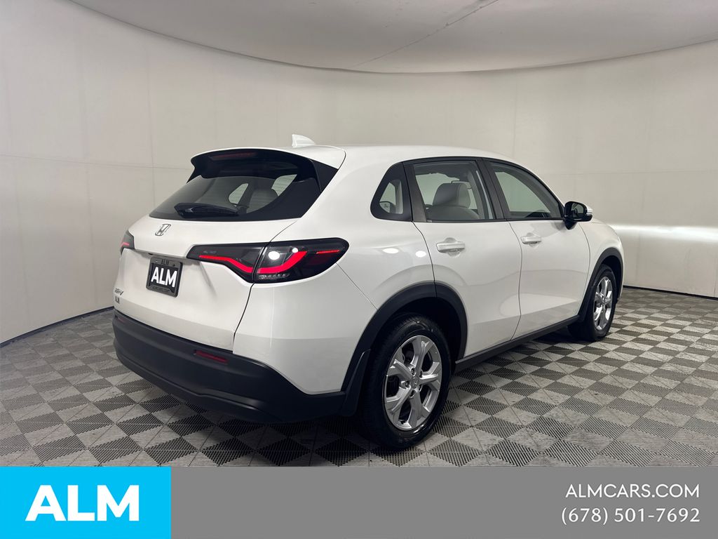 Used 2025 White Honda LX image 5