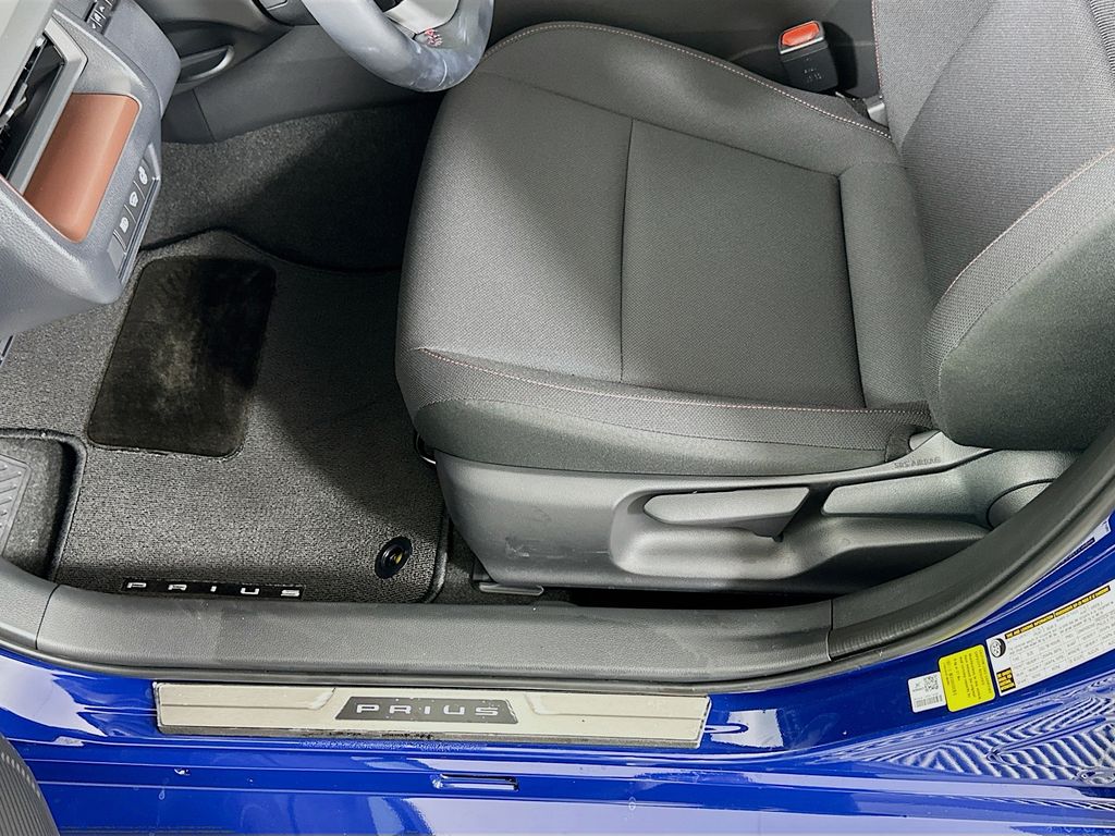 Thumbnail: 2026 Toyota Prius - 19