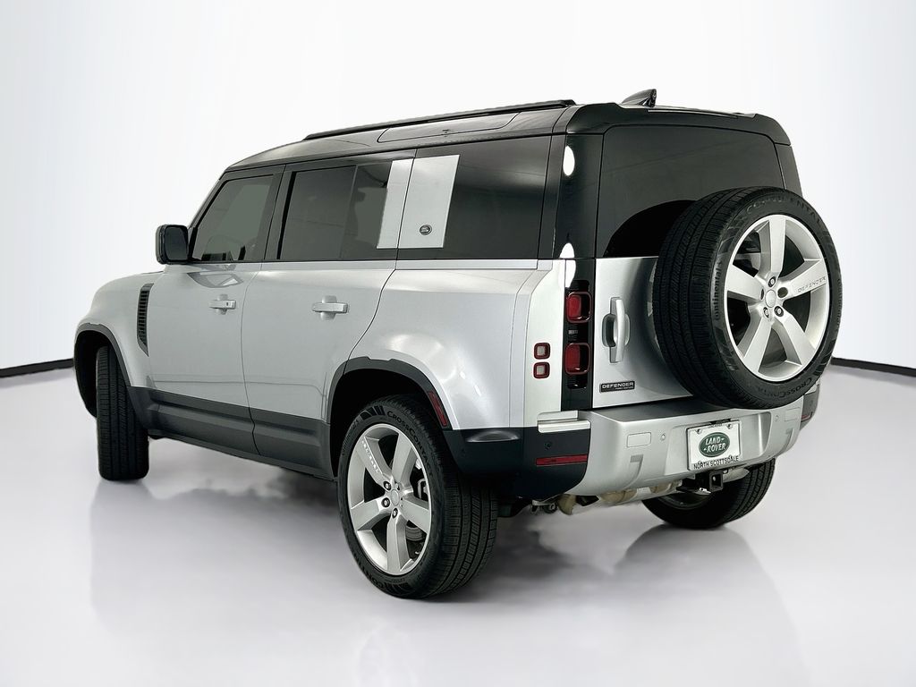 Thumbnail: 2020 Land Rover Defender - 7