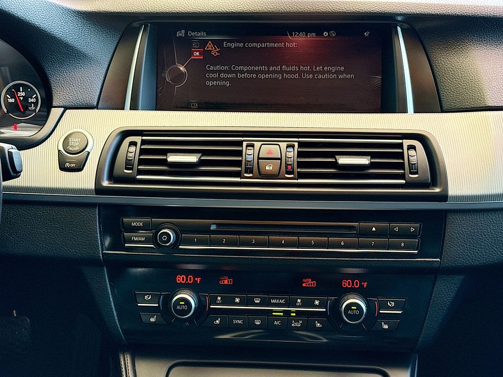 Thumbnail: 2016 BMW M5 - 14