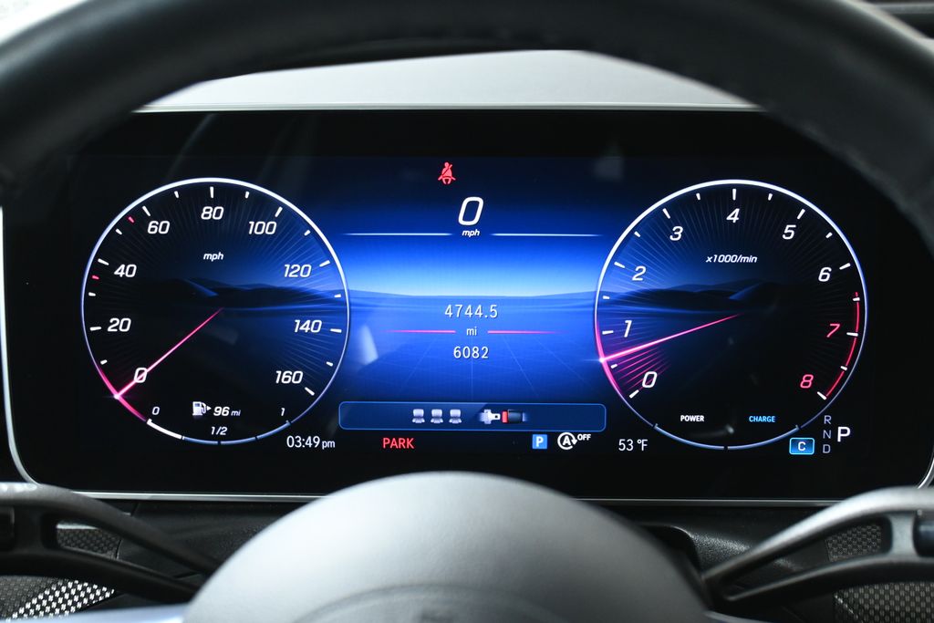 Thumbnail: 2025 Mercedes-Benz C-Class - 18