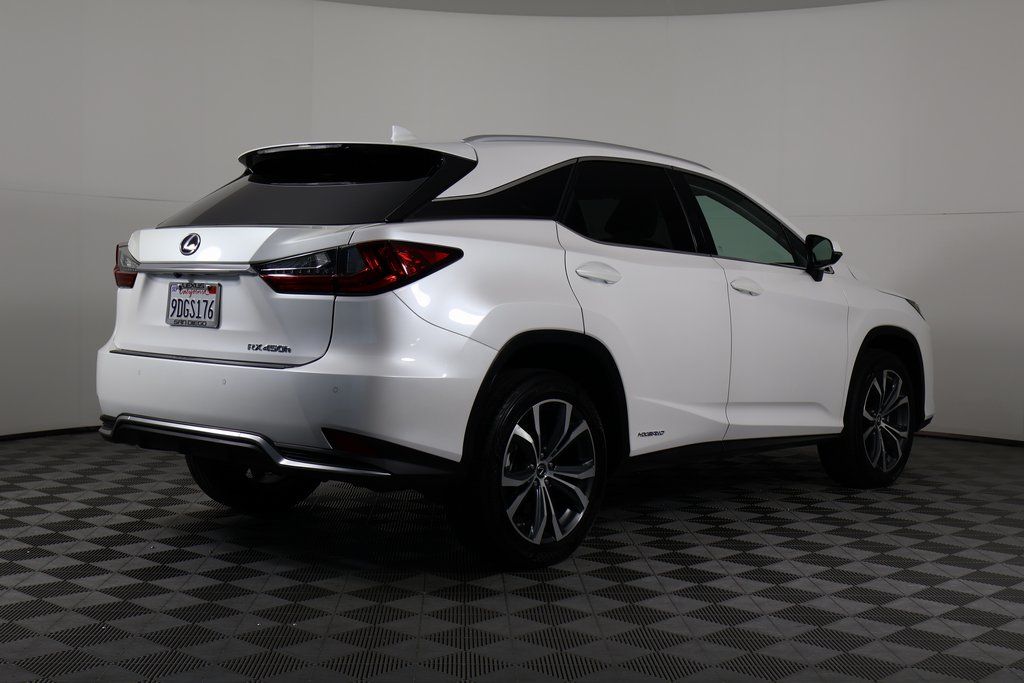 Thumbnail: 2022 Lexus RX - 3