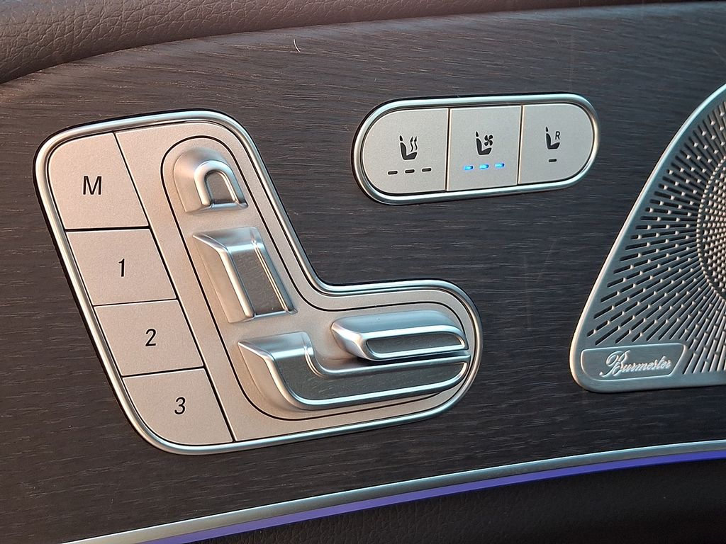 Thumbnail: 2026 Mercedes-Benz GLE - 17