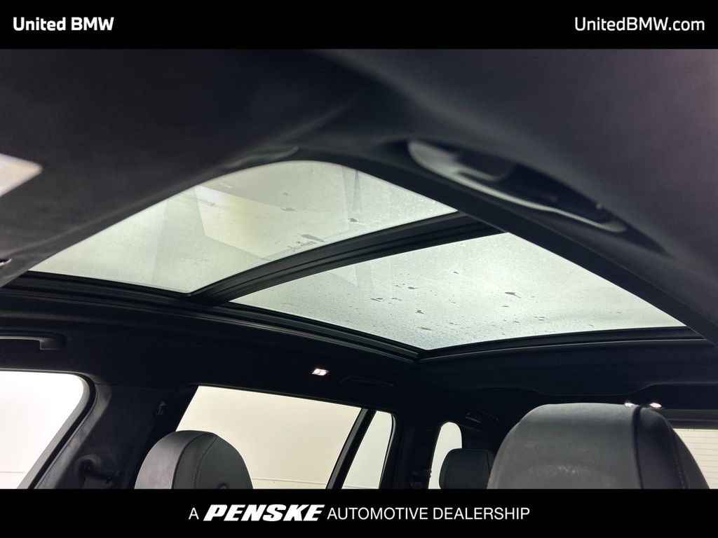 Thumbnail: 2021 BMW X7 - 20