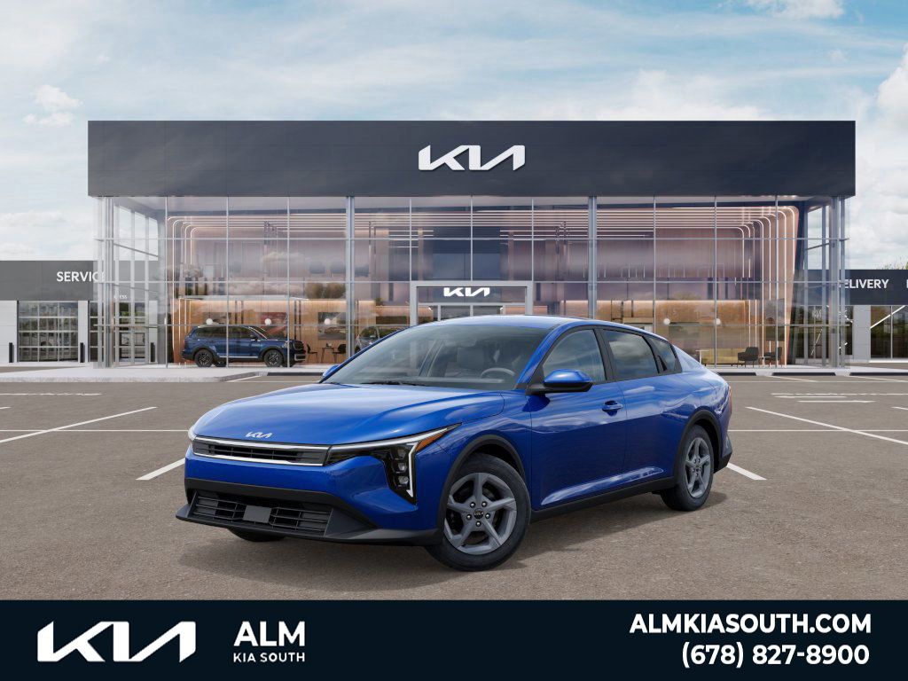2025 Kia K4 LXS's photo