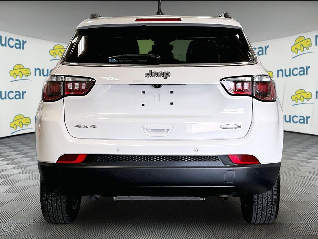 2023 Jeep Compass — photo 5