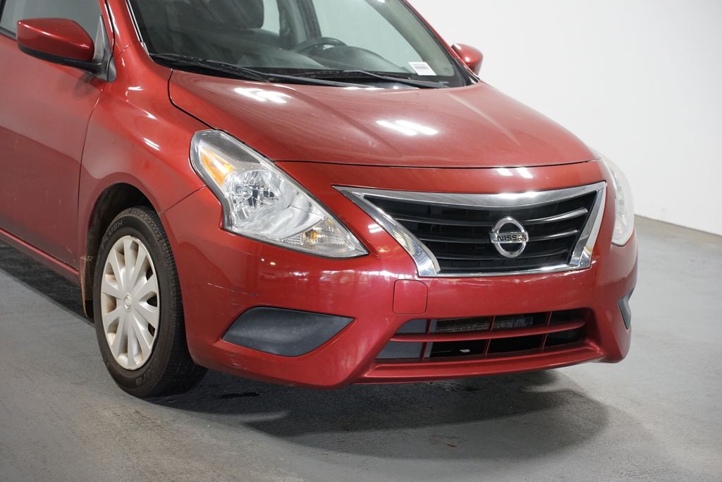 Thumbnail: 2018 Nissan Versa - 4