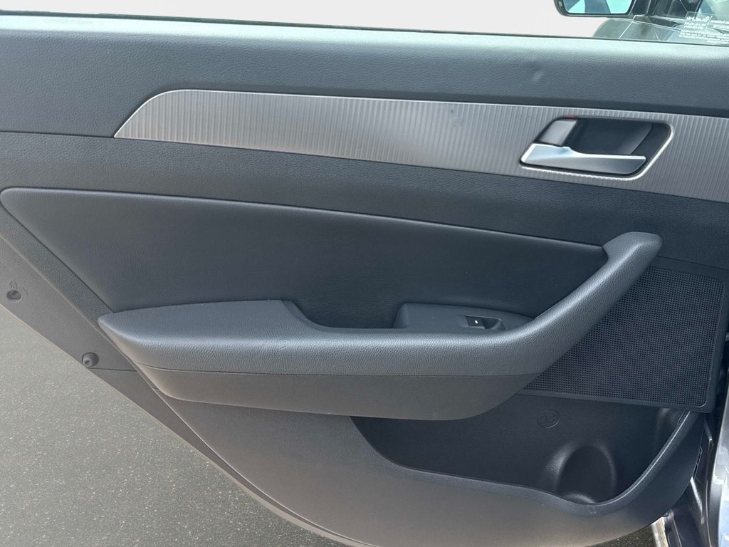 Used 2018 Hyundai Sonata Sedan
