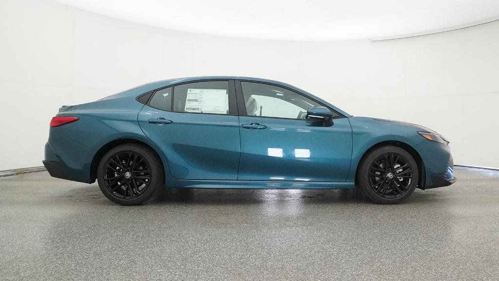 Thumbnail: 2026 Toyota Camry - 32