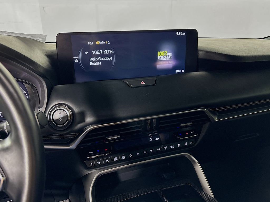 2024 Mazda CX-90 PHEV Premium Plus