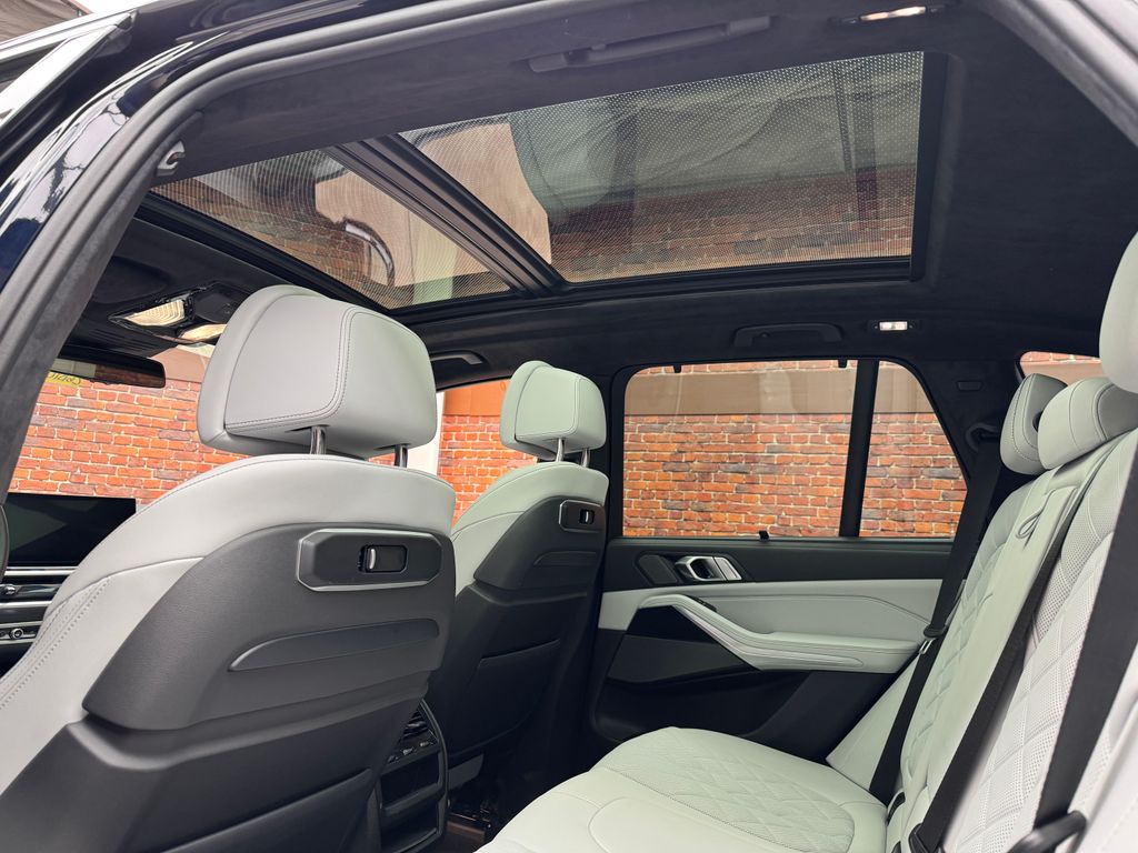 Certified Used 2024 Black BMW xDrive40i image 3