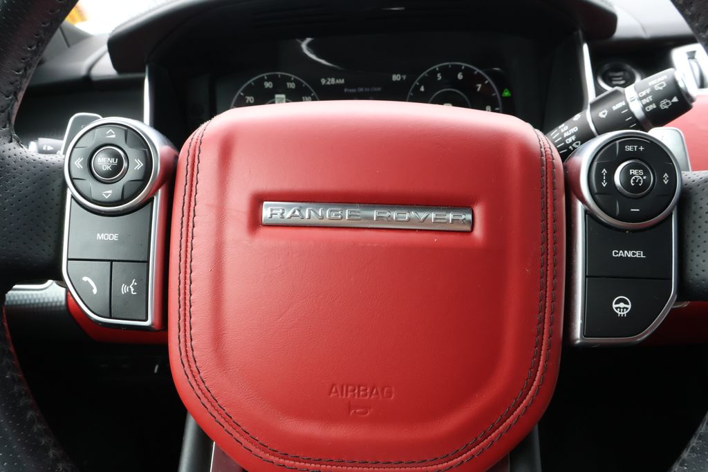 Thumbnail: 2017 Land Rover Range Rover Sport - 21