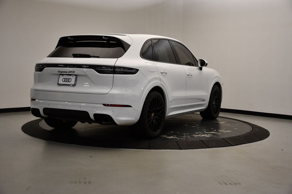 2023 Porsche Cayenne GTS 5