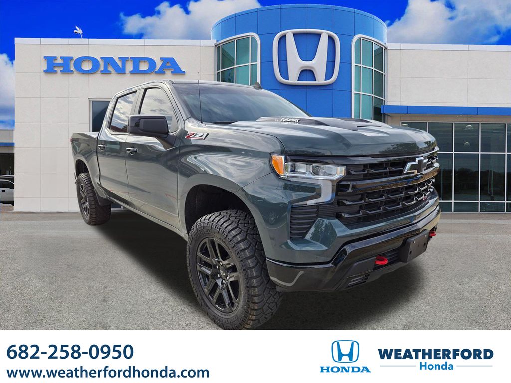 2025 Chevrolet Silverado 1500 LT Trail Boss 4X4 Crew Cab Short Box's photo