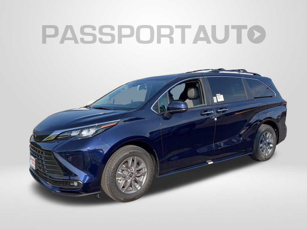 Blueprint 2026 Toyota Sienna Minivan Front-Wheel Drive Automatic