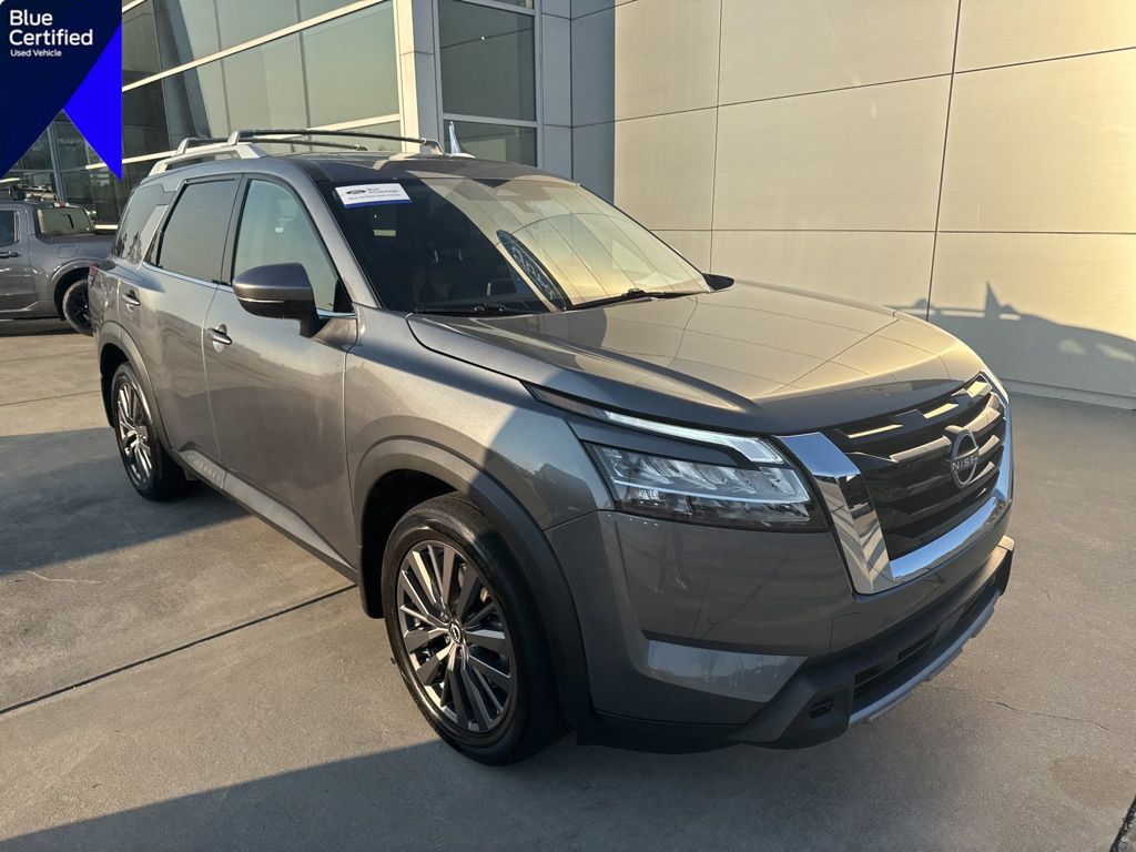 2024 Nissan Pathfinder SL FWD