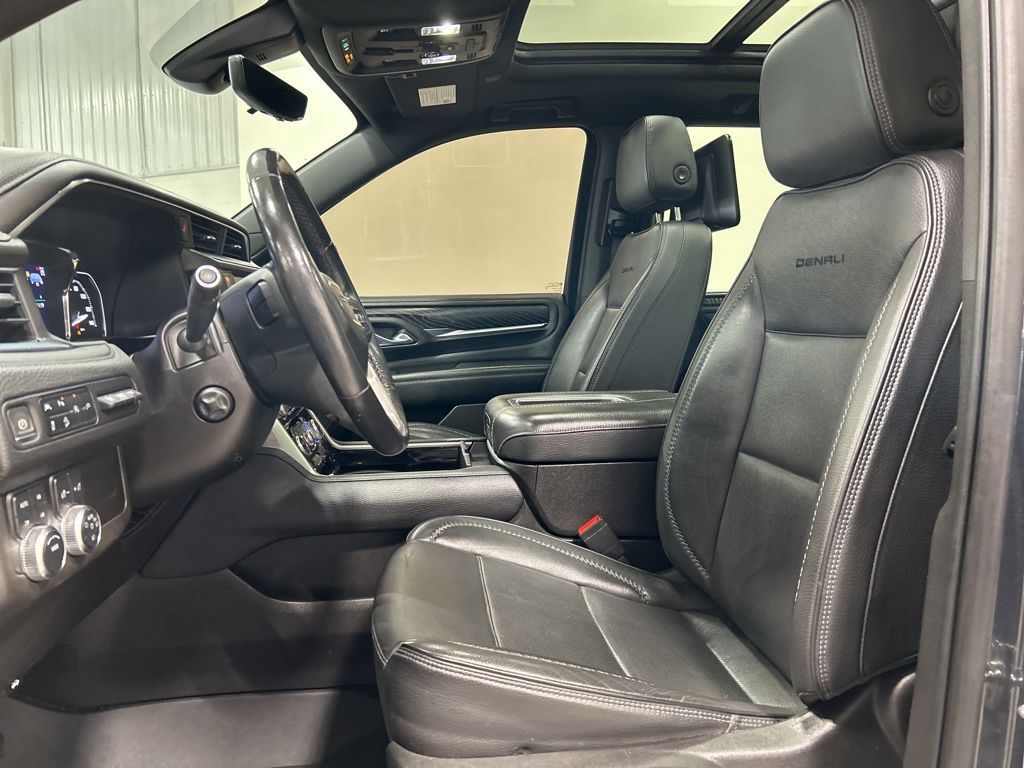 used 2021 GMC Yukon car, priced at $49,881