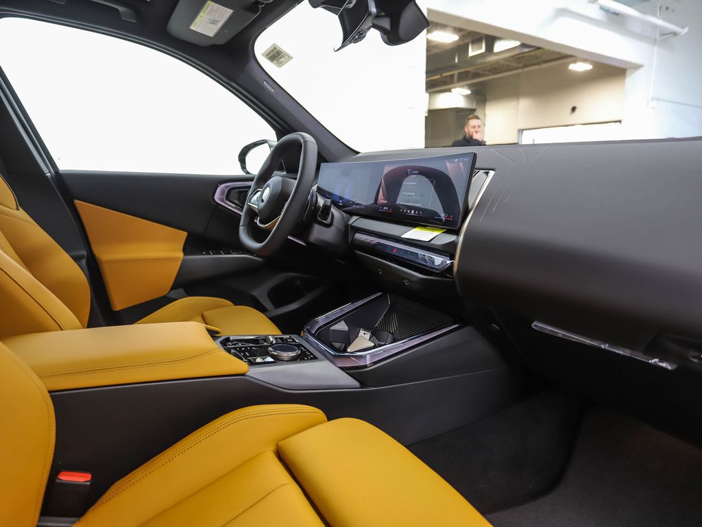 Thumbnail: 2025 BMW X3 - 29