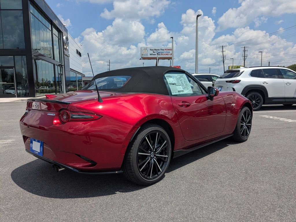 2025 Mazda MX-5 Miata Grand Touring