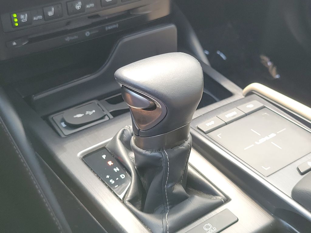 used 2019 Lexus ES car, priced at $29,998
