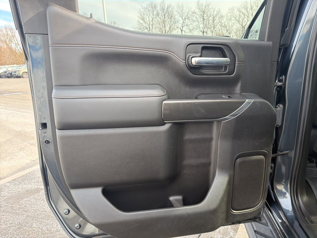 Thumbnail: 2021 GMC Sierra 1500 - 21