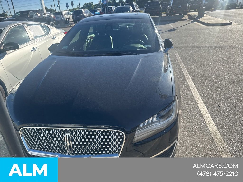 Used 2020 Black Lincoln Reserve image 2