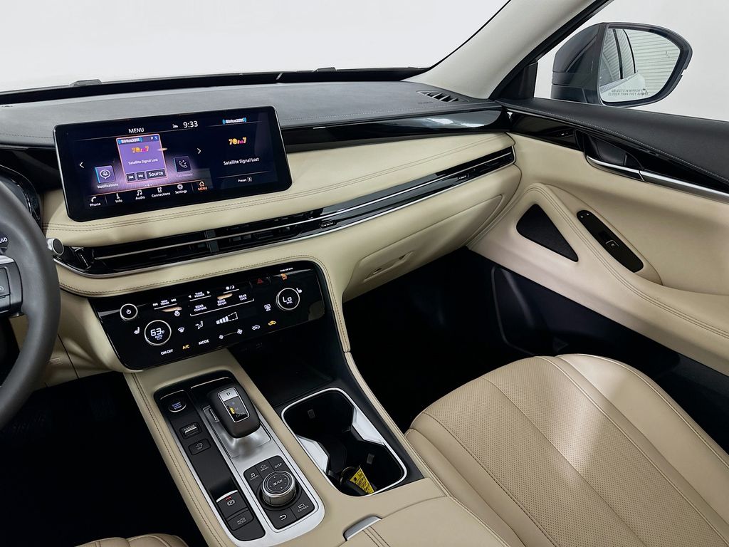 Thumbnail: 2024 INFINITI QX60 - 23