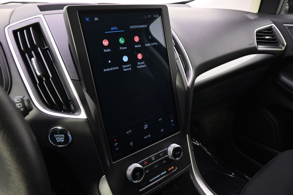 Used 2024 Silver Ford SE image 27