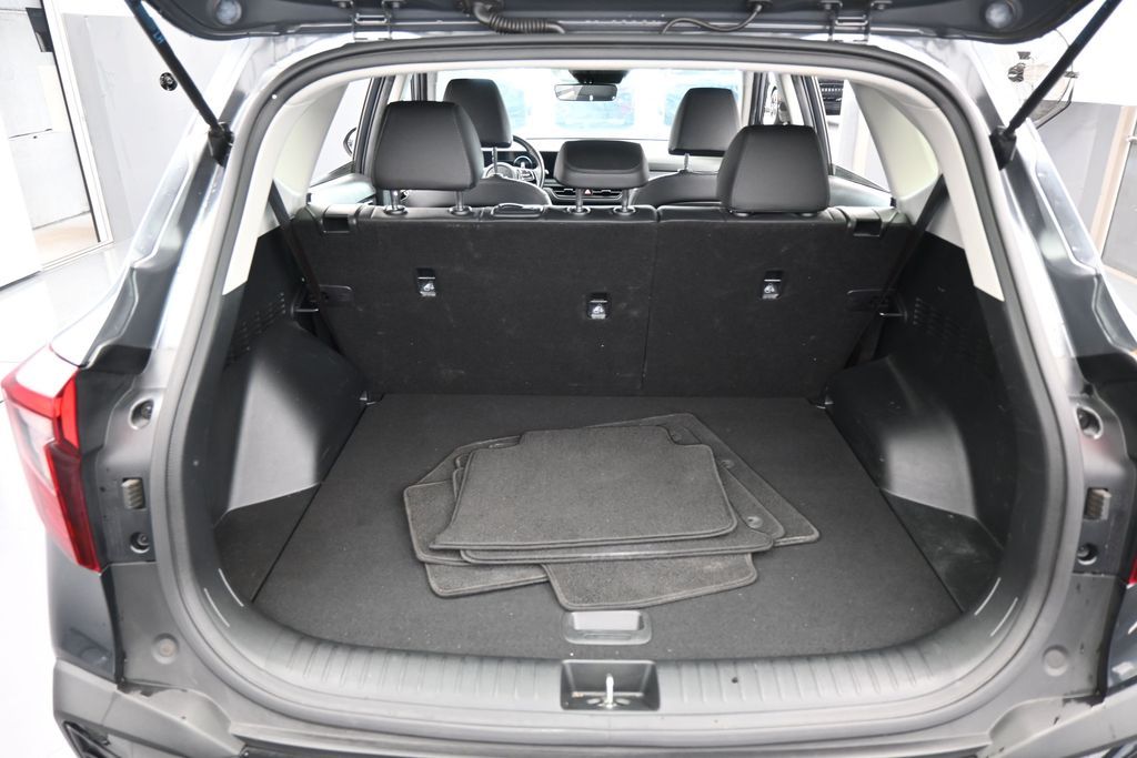 Used 2024 Gravity Gray Kia EX image 41