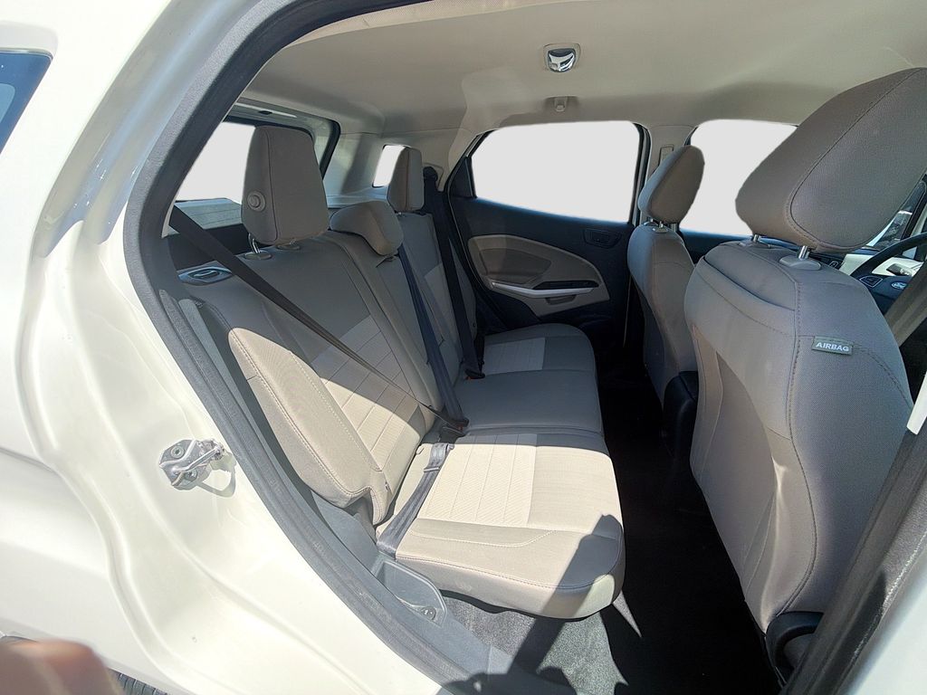 Used 2022 White Ford S image 27