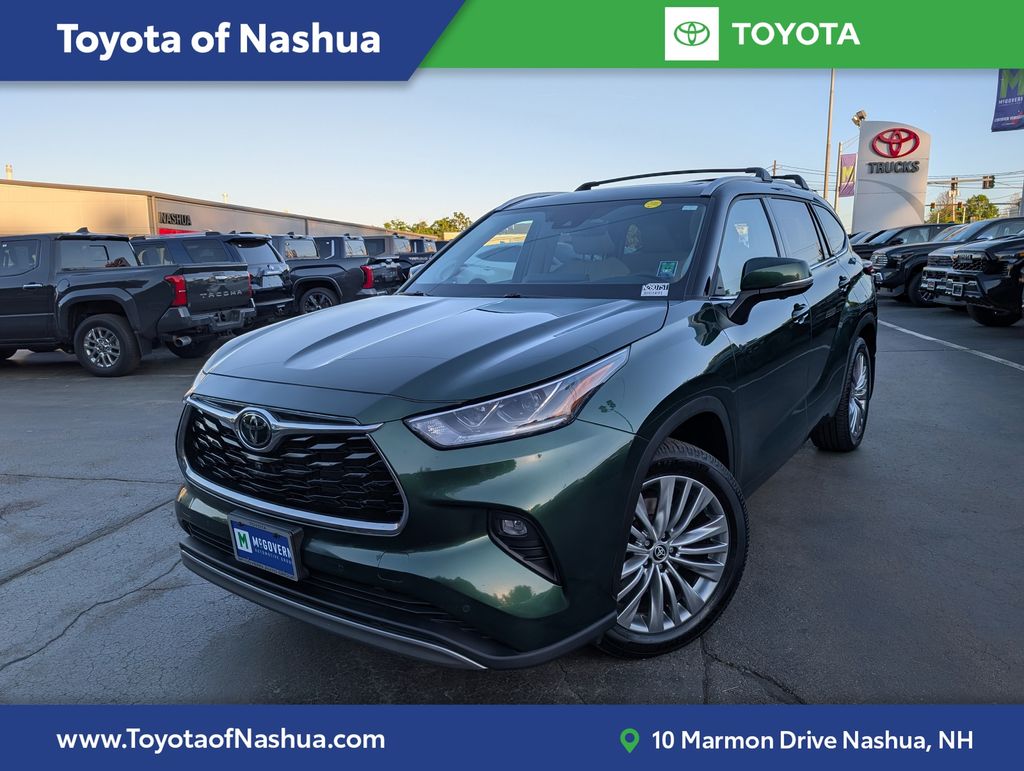 Cypress Green 2023 Toyota Highlander SUV / Crossover All-Wheel Drive 8-Speed Automatic