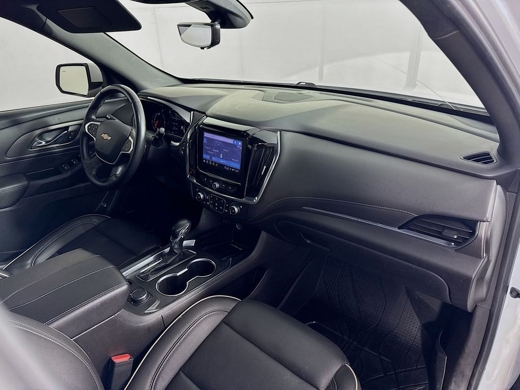 Used Car 2022 Chevrolet Traverse  Premier For Sale Under $35,000 In Austin, Texas