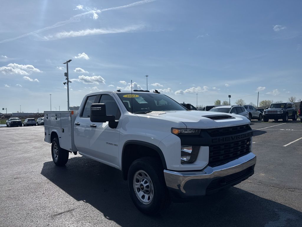 Summit White 2021 Chevrolet Silverado 3500HD Work Truck Double Cab LB RWD Pickup Truck 4X2 6-Speed Automatic