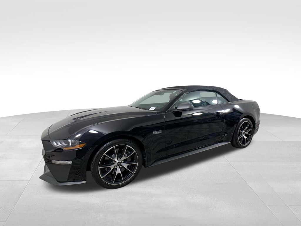 2022 Ford Mustang EcoBoost 2