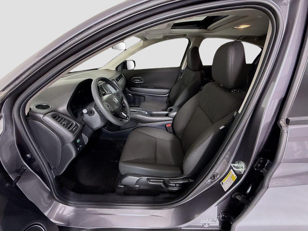 Thumbnail: 2017 Honda HR-V - 19