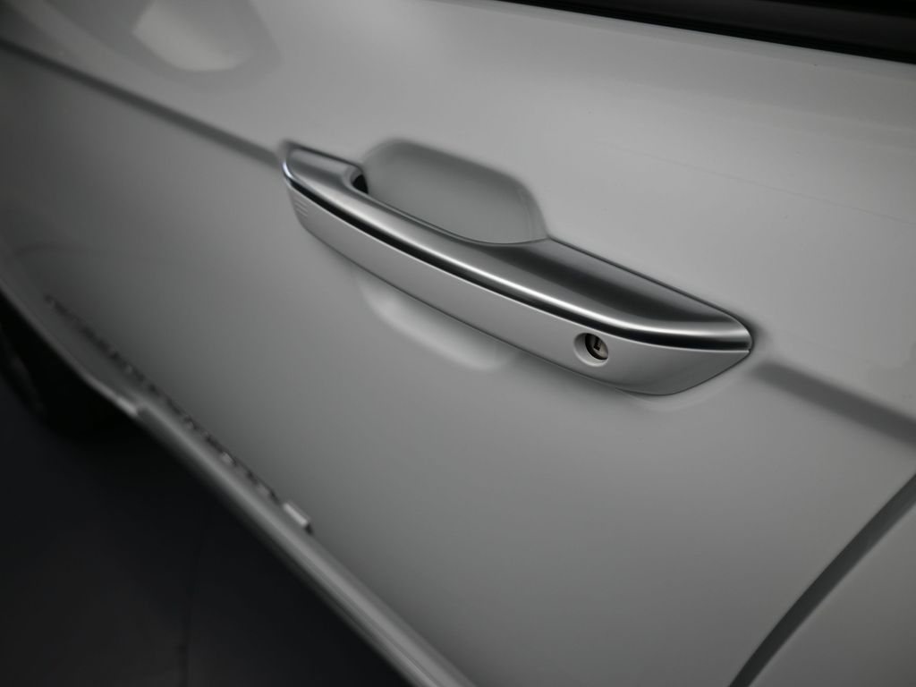 New 2025 Bright White Clearcoat Jeep Summit image 27