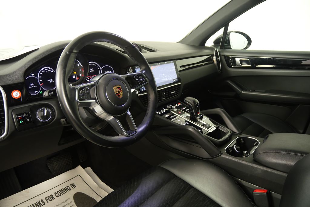 2019 Porsche Cayenne Base 12