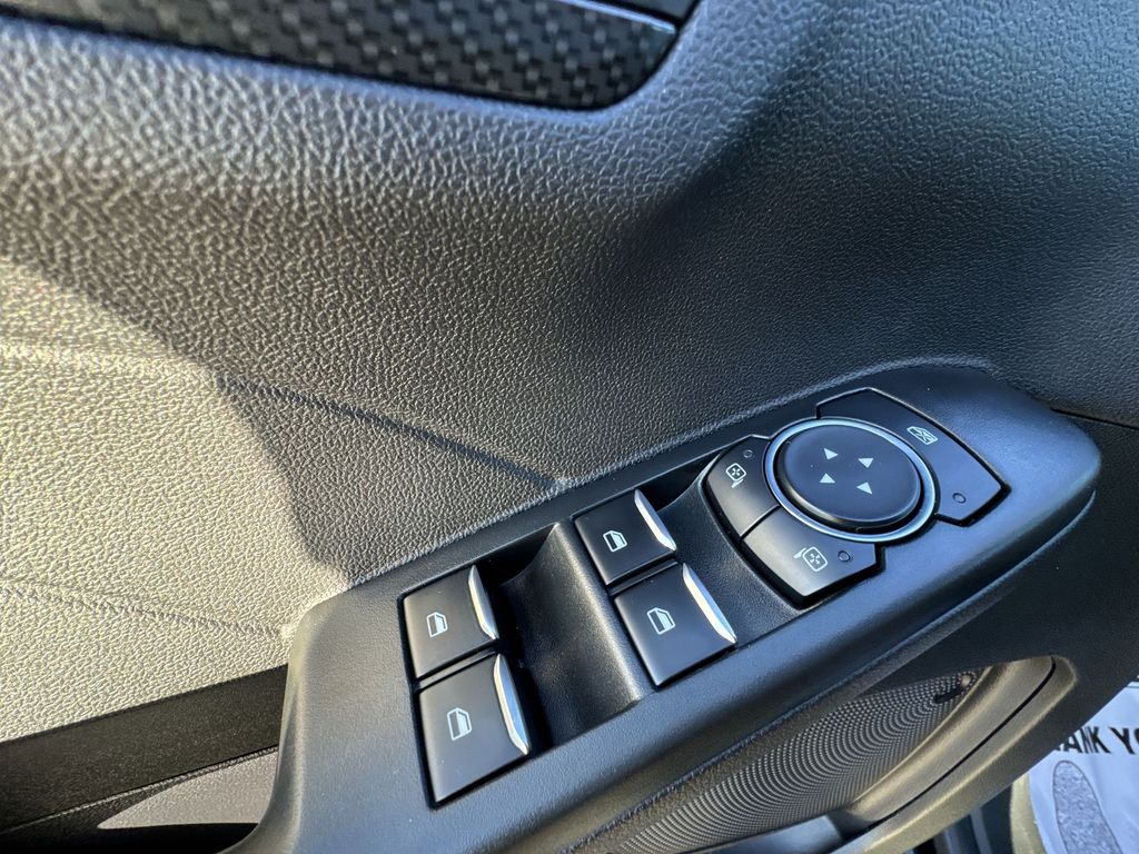 2024 Ford Escape ST-Line - Photo 13