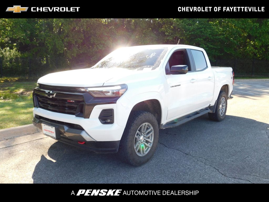 2024 Chevrolet Colorado Z71 -
                Fayetteville, AR