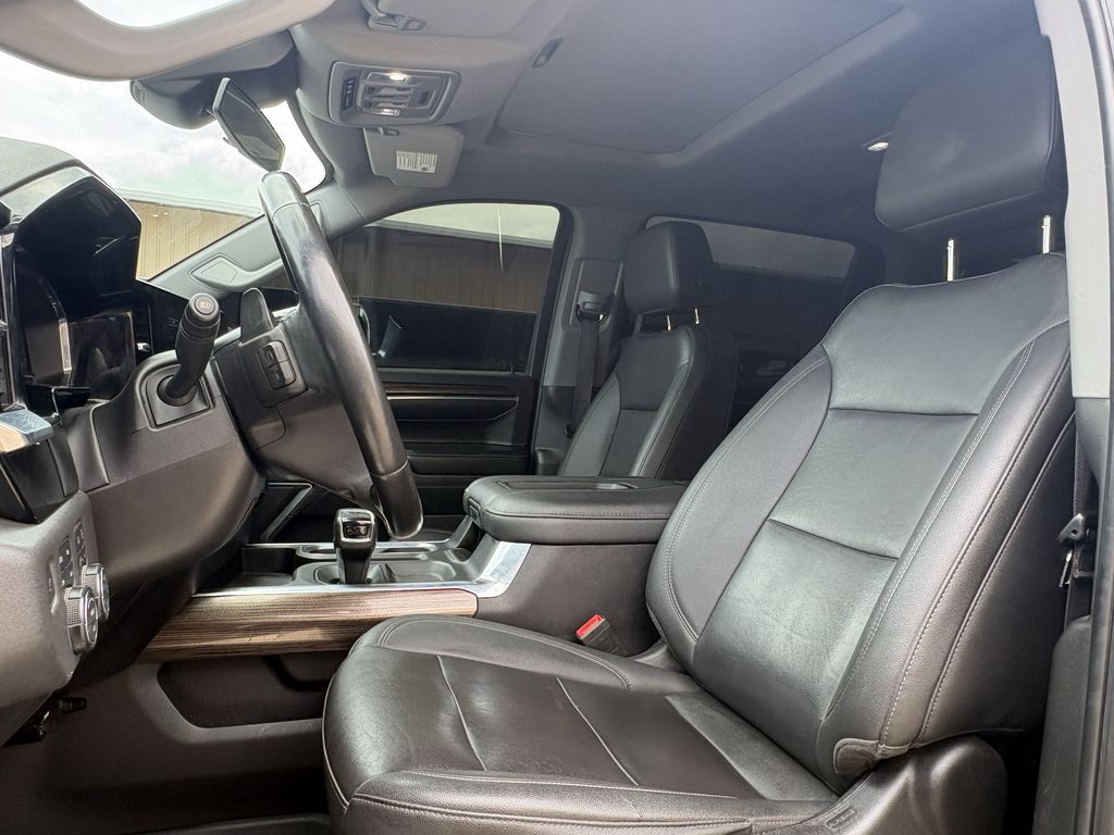 2022 Chevrolet Silverado 1500 LT Trail Boss - 11