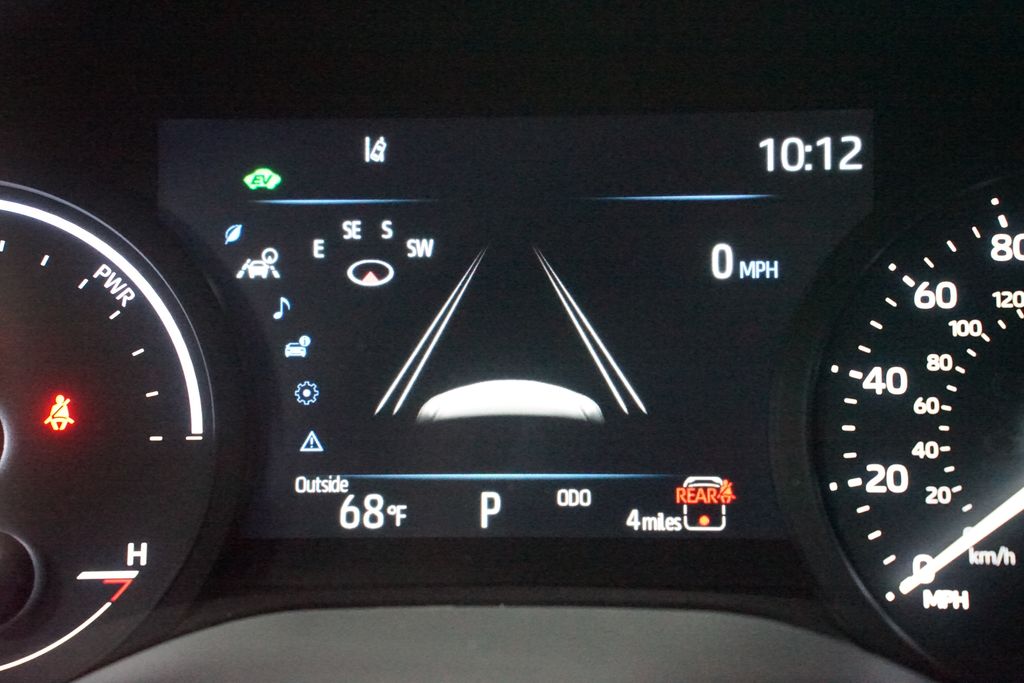 Thumbnail: 2025 Toyota Sienna - 16