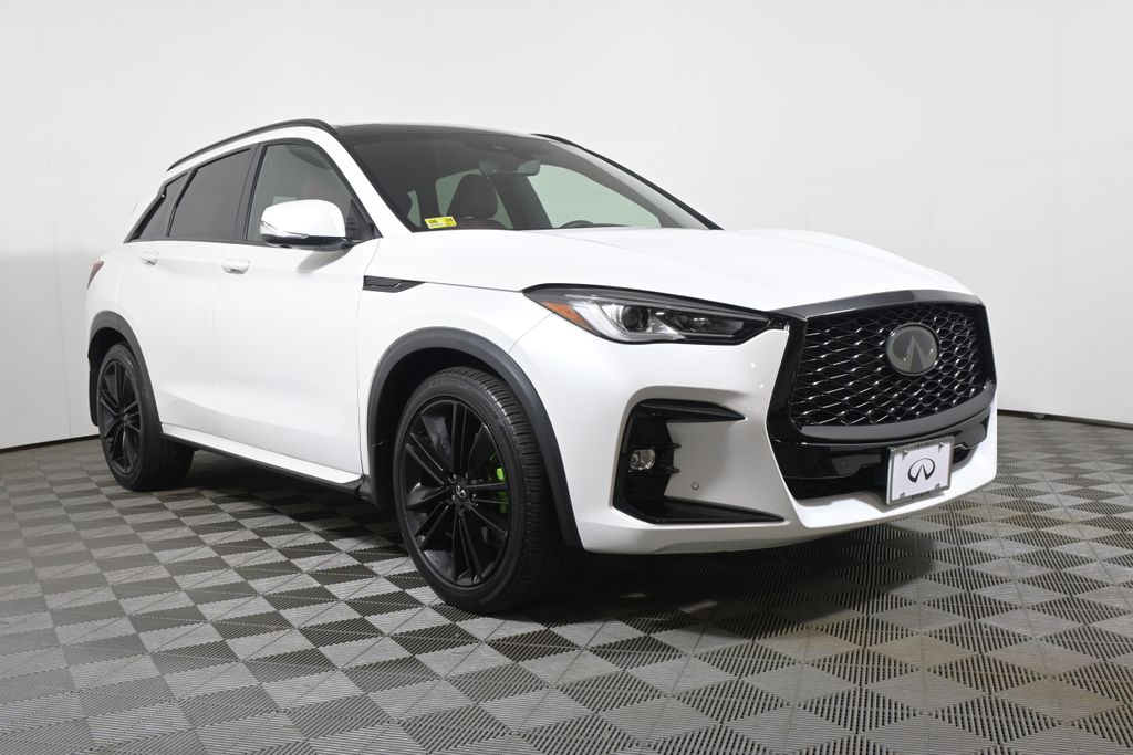 Thumbnail: 2023 INFINITI QX50 - 9