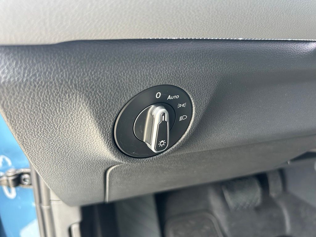 New 2026 Blue Volkswagen 1.5T SEL image 45