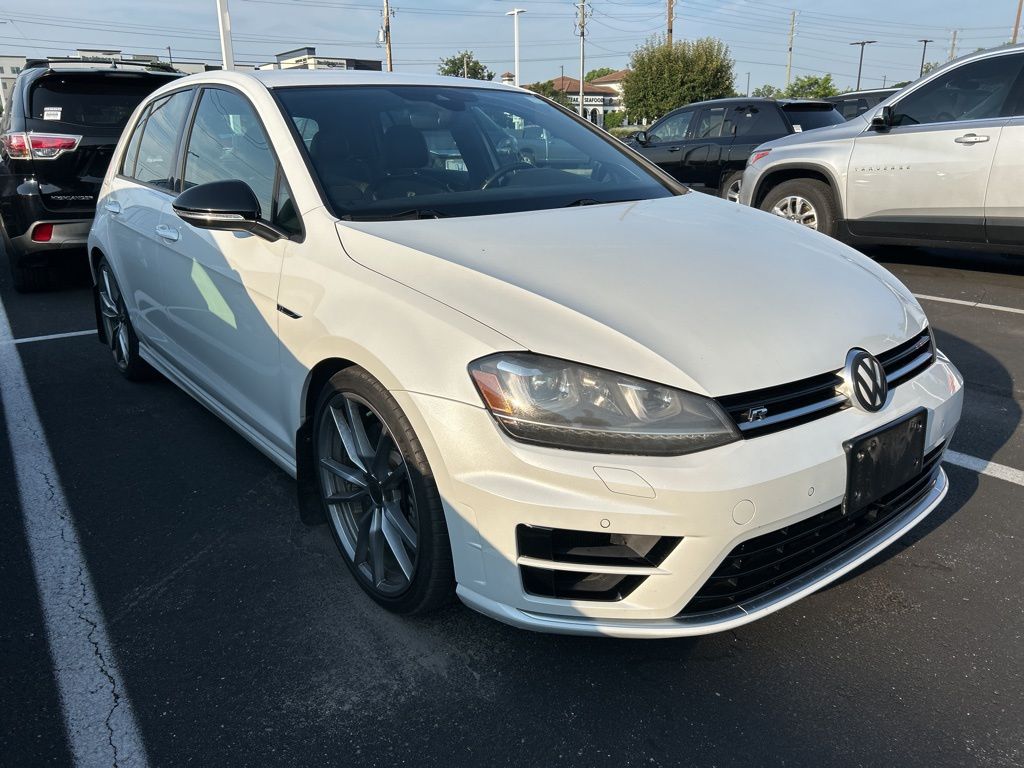 Thumbnail: 2017 Volkswagen Golf - 4
