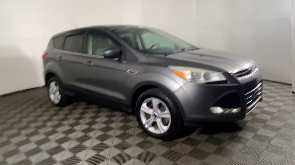 2014 Ford Escape SE photo